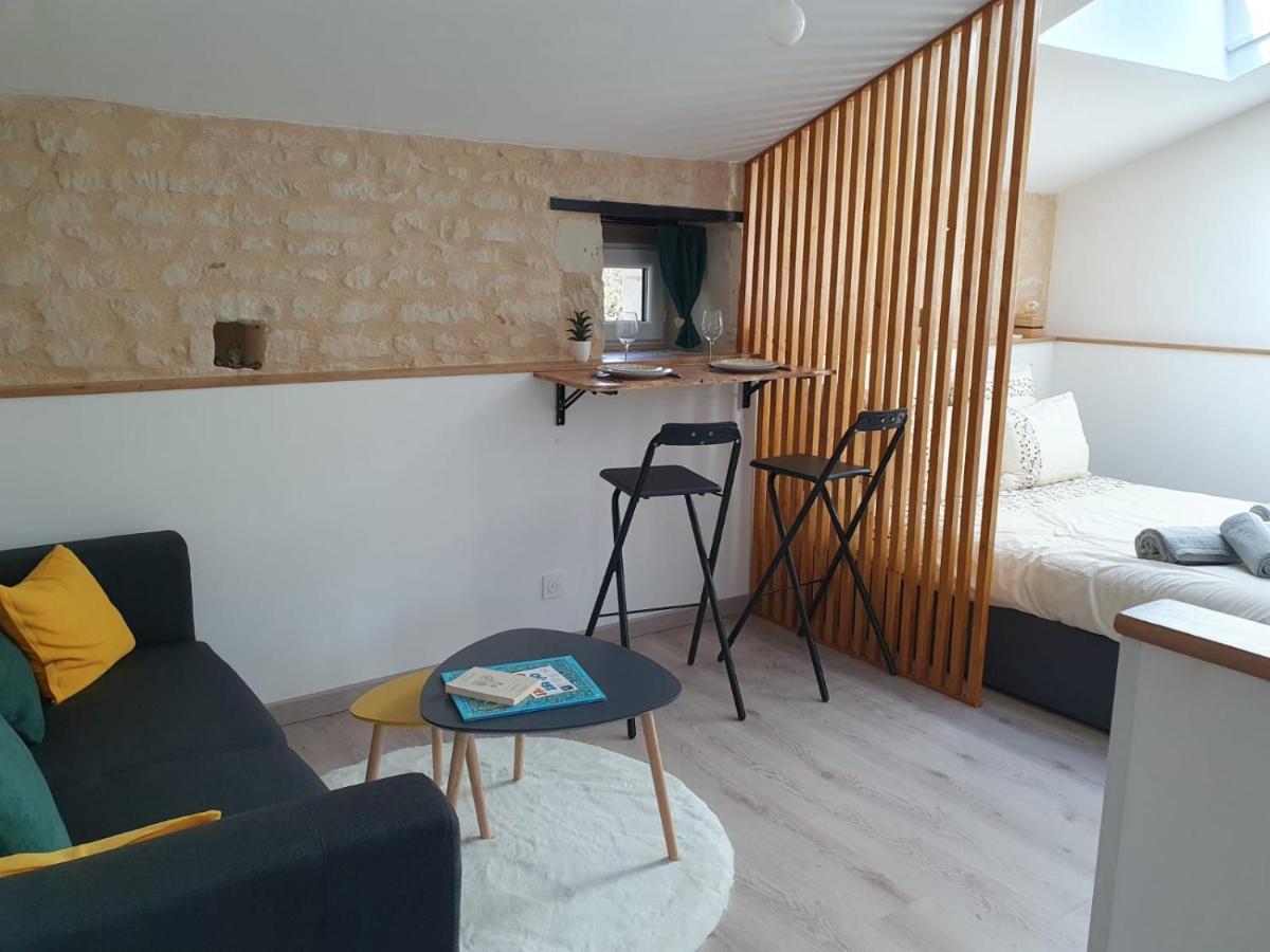 Studio Confort, Charme & Tranquilite Beaumont  Ngoại thất bức ảnh